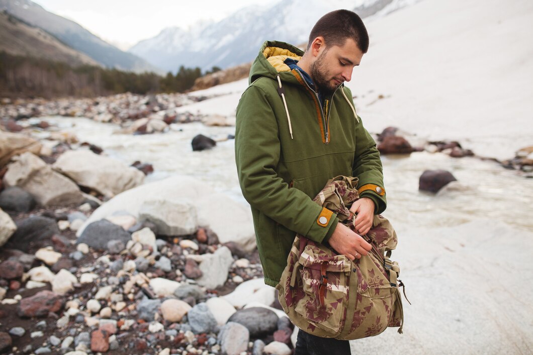 Jak dobrze dobrać odzież na wyprawy outdoorowe: poradnik dla miłośników przyrody